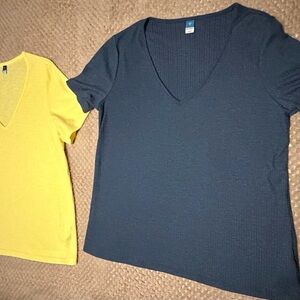 Old Navy Luxe Knit Top in Soft Yellow